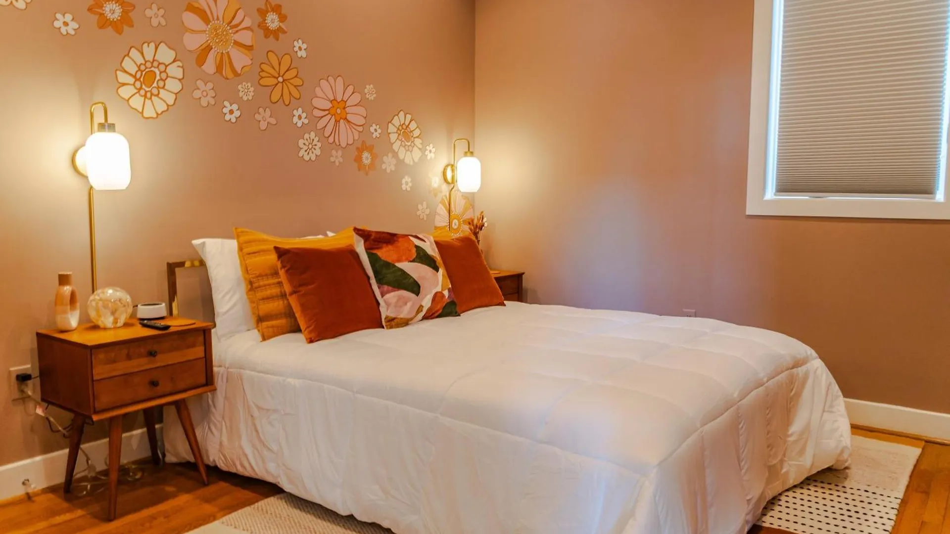 Groovy Condo In The Vibrant Nulu District Louisville