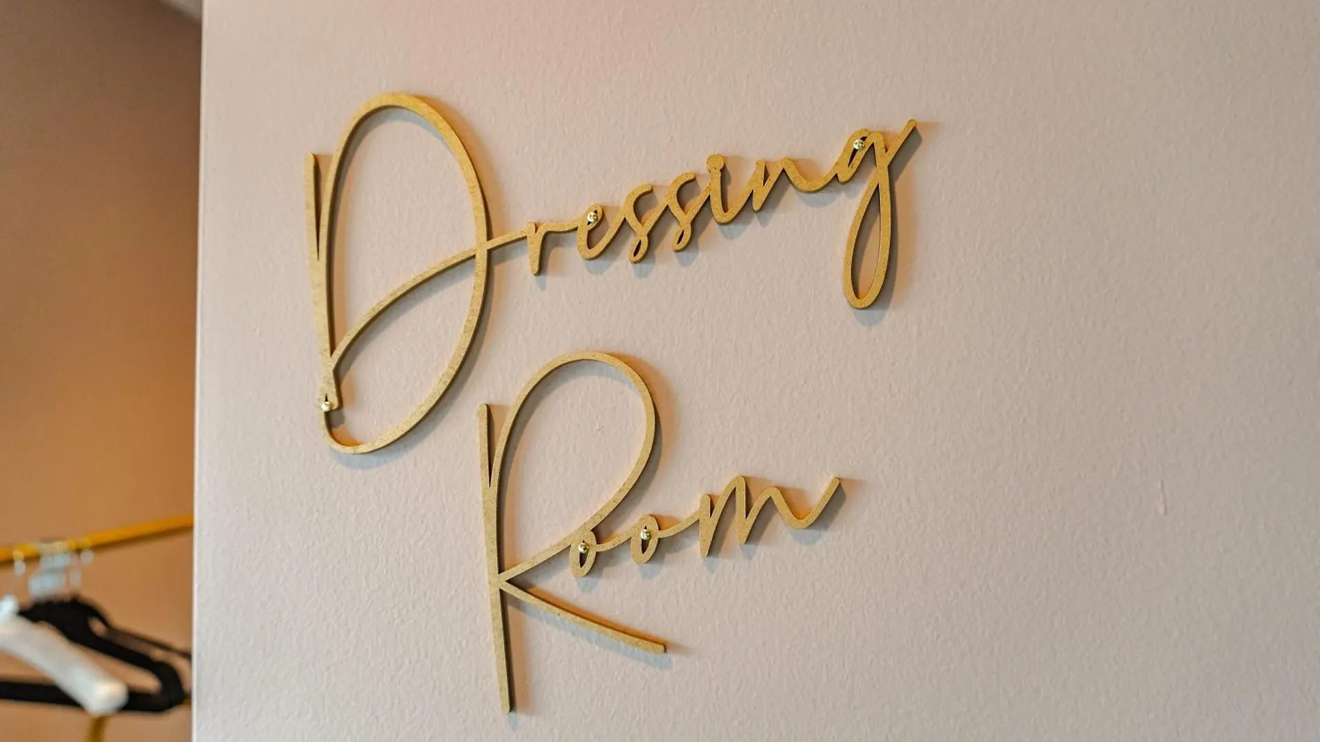 Apartment Groovy Condo In The Vibrant Nulu District Louisville