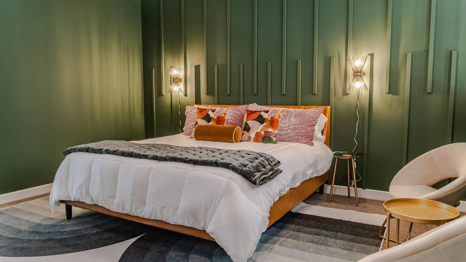Groovy Condo In The Vibrant Nulu District Louisville 0*,